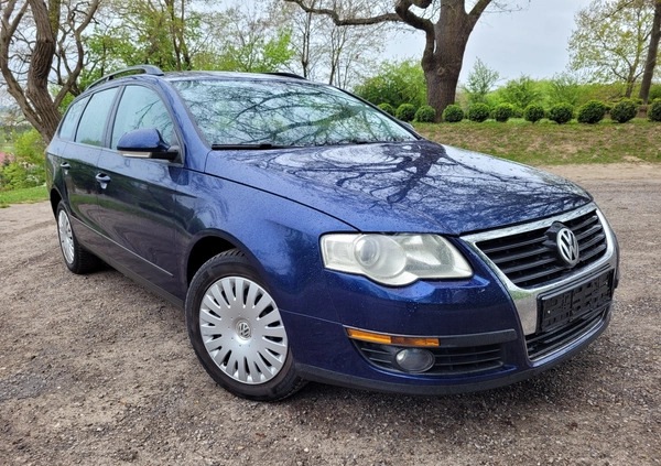 Volkswagen Passat cena 16900 przebieg: 141222, rok produkcji 2007 z Sandomierz małe 379